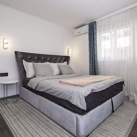 Beo-River White Belgrade Exterior photo
